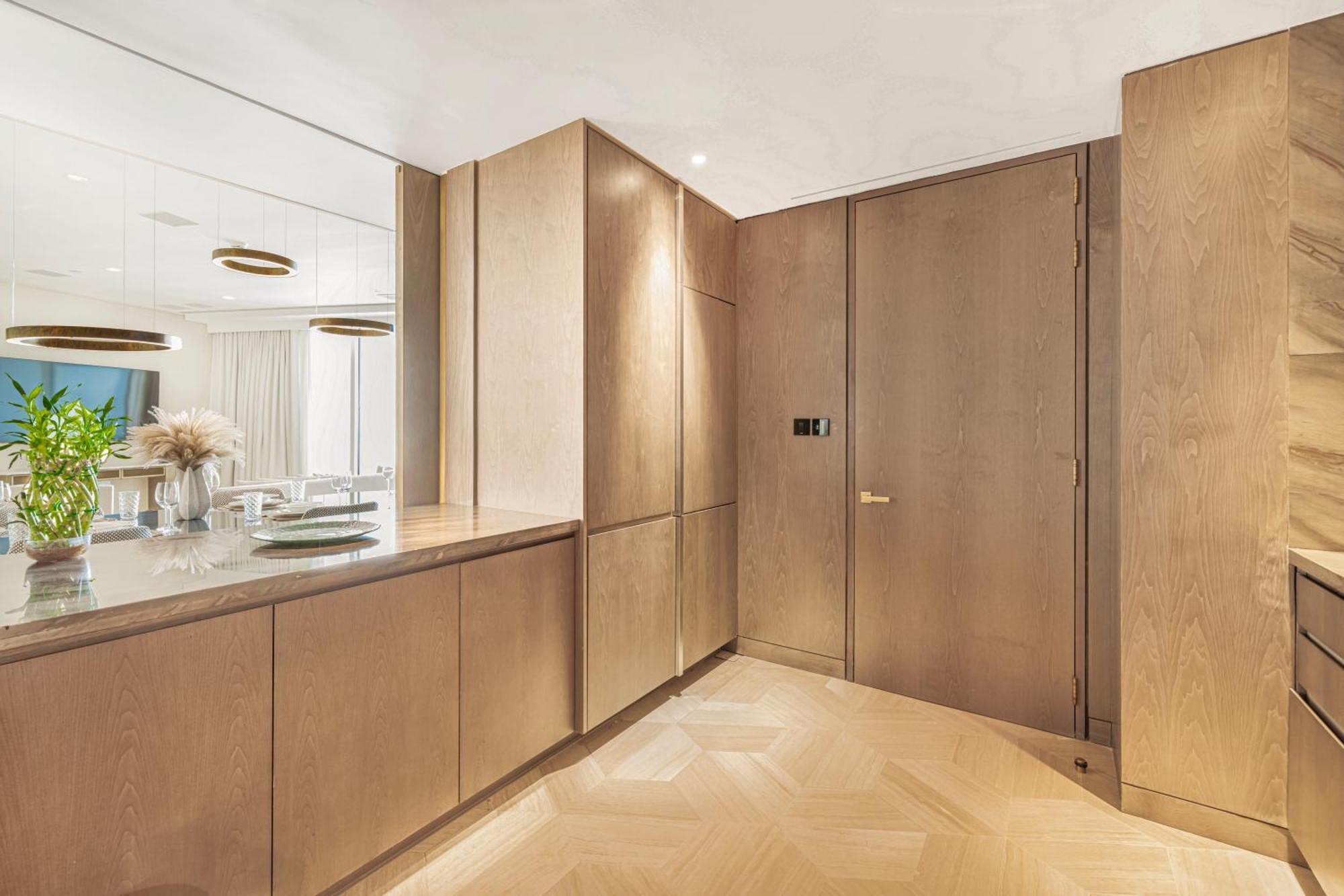 Daniels Spacious 2br At Five Palm With Biggest Layout Apartment *